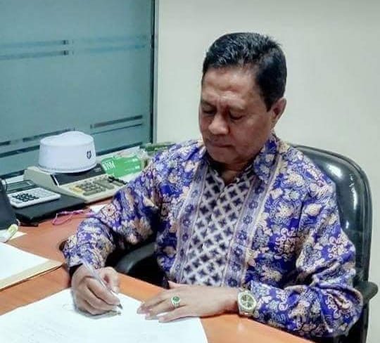 _____________ A B A D I_______________Dimana hati yang mengakomodasi Untuk Penulis menuangkan imaji Disitulah dia bertahta abadi