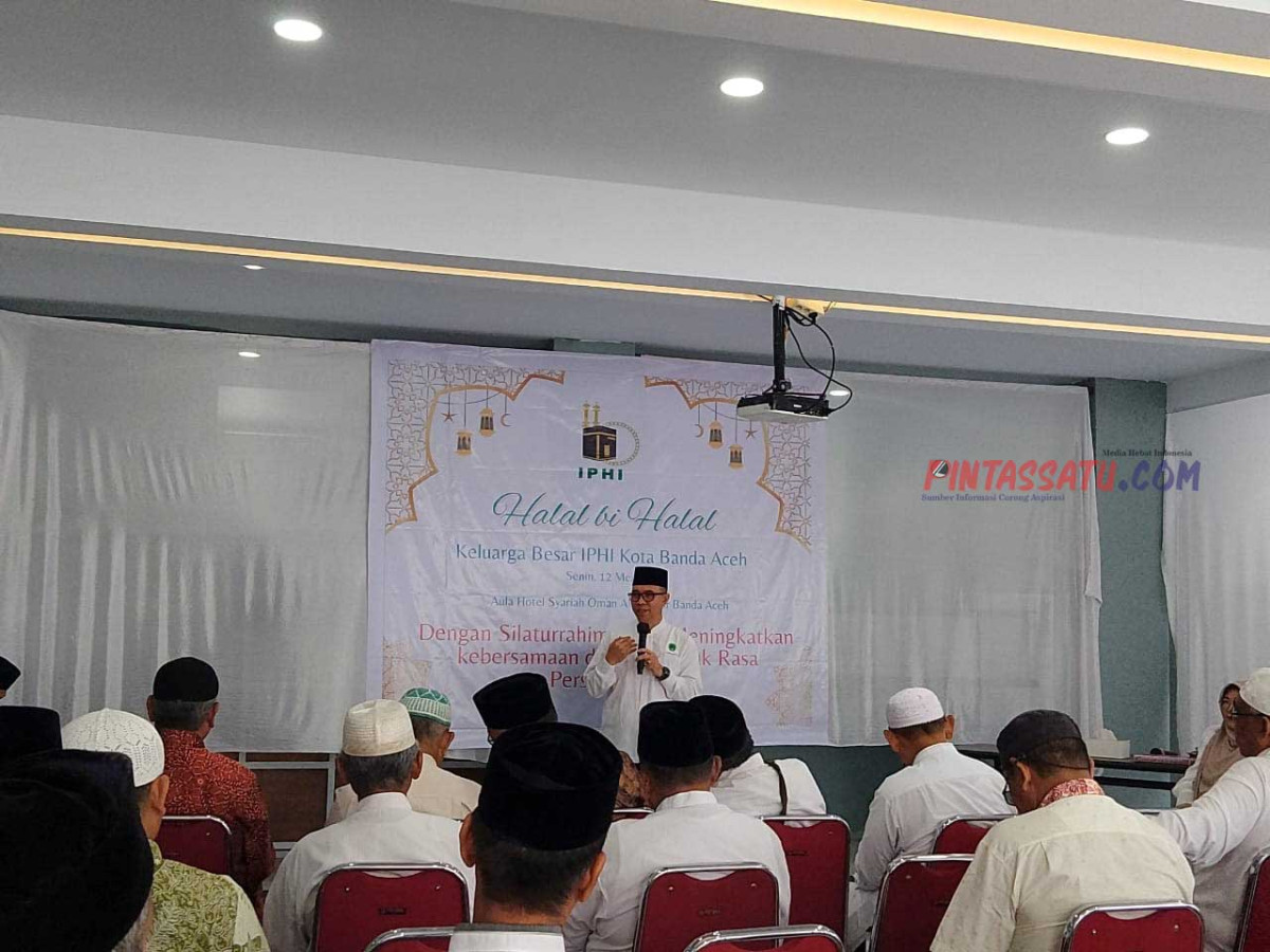 PHI Banda Aceh Gelar Halal bi Halal dan Peusijuek Jamaah Calon Haji