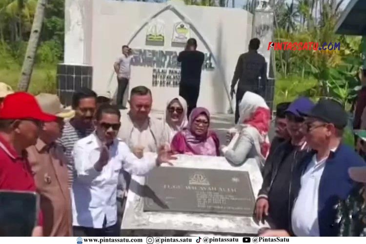 Ratusan Warga Aceh Singkil Tumpah ke Laut Tolak Klaim Sumut atas Empat Pulau