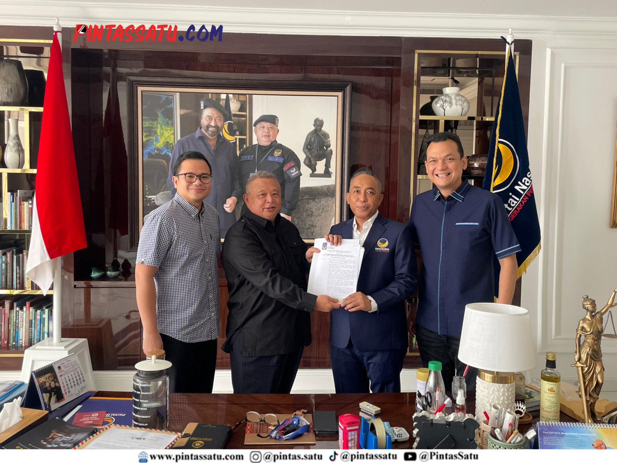 Surya Paloh Resmi Tunjuk Mori Hanafi Pimpin Nasdem NTB_page5_image3
